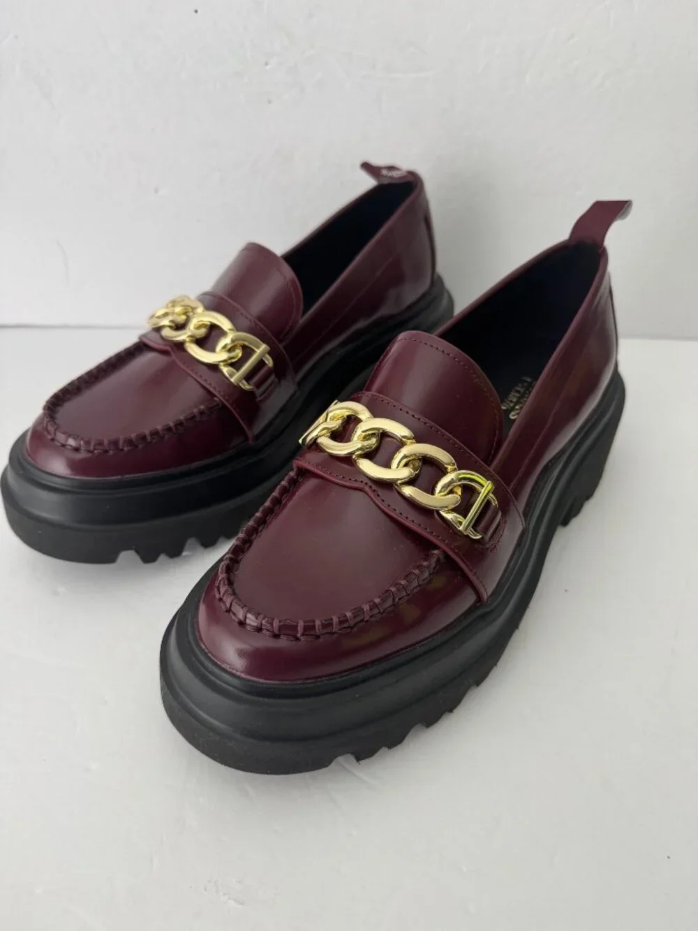 G.H.BASS Women's Platform Lug Chain Burgundy Leather Loafer Size 7.5 EU 38.5 New